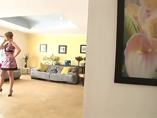 角质窃贼他妈的房子是一个迷人的孤独家庭主妇