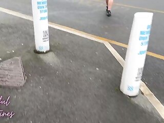 胖英国妻子在酒店张开腿让舔逼